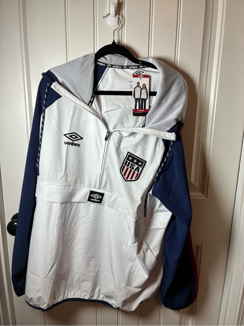 Umbro White and Navy USA Hooded Windbreaker Jacket